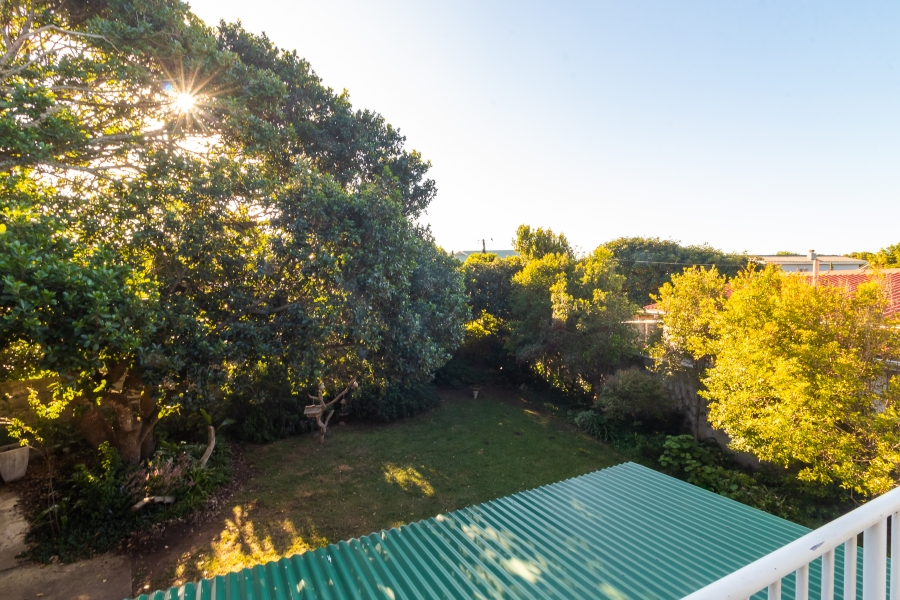 5 Bedroom Property for Sale in Kenton On Sea Eastern Cape